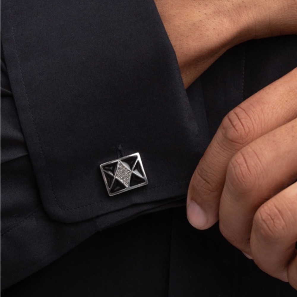 Iconic Invitation - Black Cuff Links